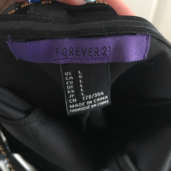 Sleeveless collar dress - Picture 3 of 3